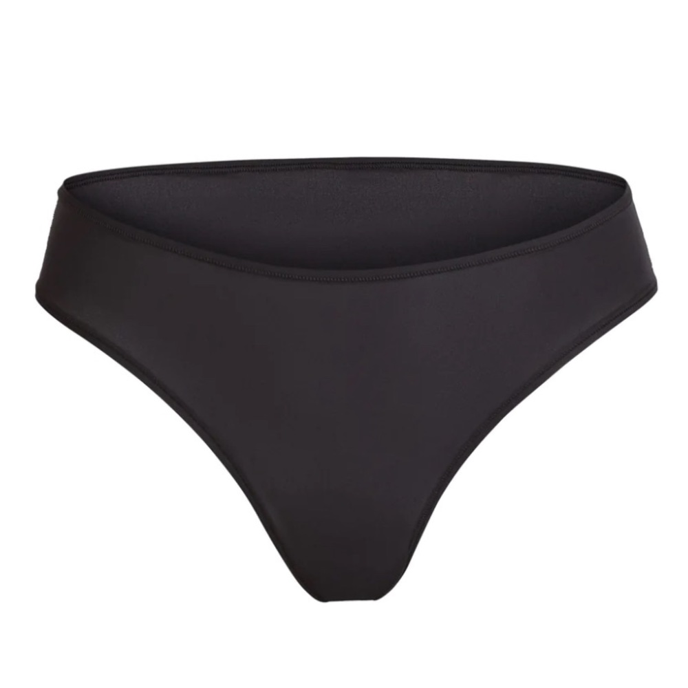 Skims fits everybody cheeky brief, brand new, with tags on